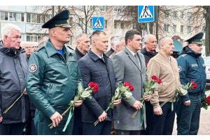 Служение долгу. Чествование ветеранов МЧС