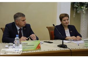 Председатель Молодечненского районного исполнительного комитета встретился с молодыми специалистами