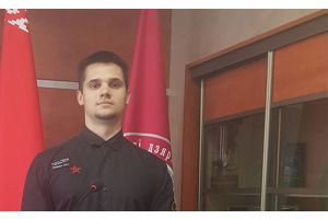 Кто-то в школу, кто-то в загс