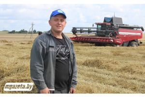 Молодой комбайнер: «Чаще всего «гуглю» прогноз погоды»