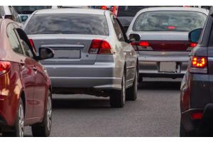 С доставкой за школьную парту?