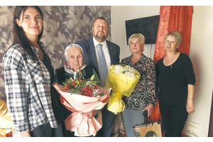 За плечами целый век