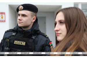 Неустанно и самоотверженно несут службу. Лукашенко поздравил правоохранителей с Днем милиции